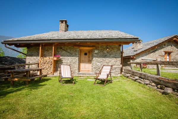 Sagna Rotonda - Civico 1