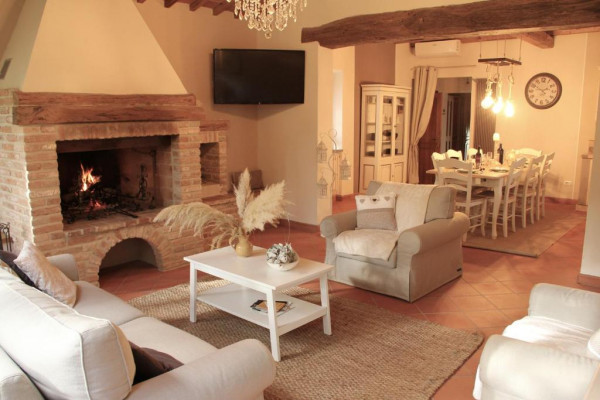 Casa di Sasso - Sasso Bianco