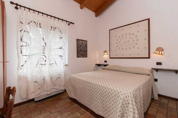 MASSERIA BARNABEI: CASA MATTONI APPARTAMENTO MORA